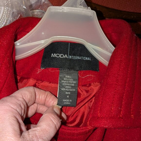 Women red coat, size 4 wool - Picture 5 of 5